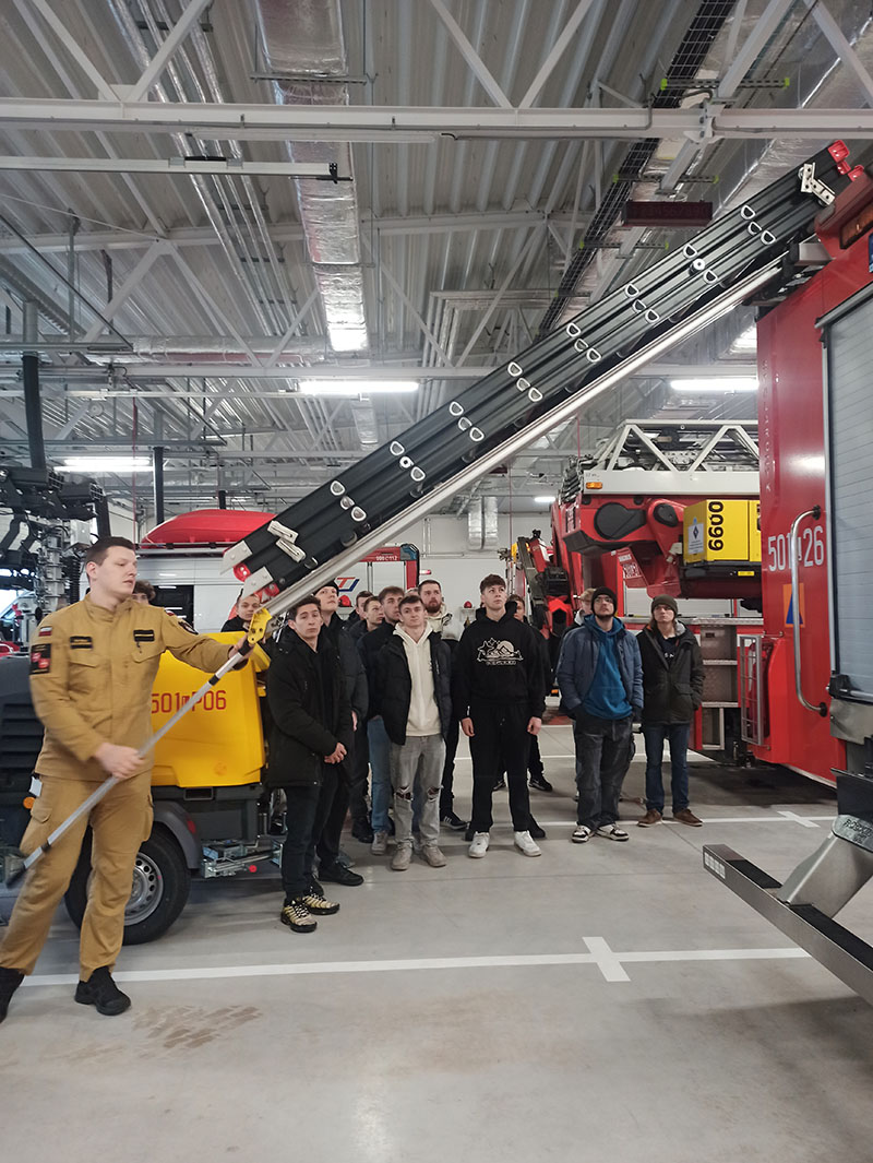 realia zawodu strażaka